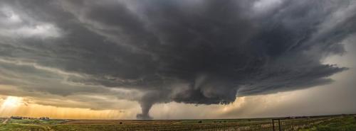 Dodge City Tornado, Panorama